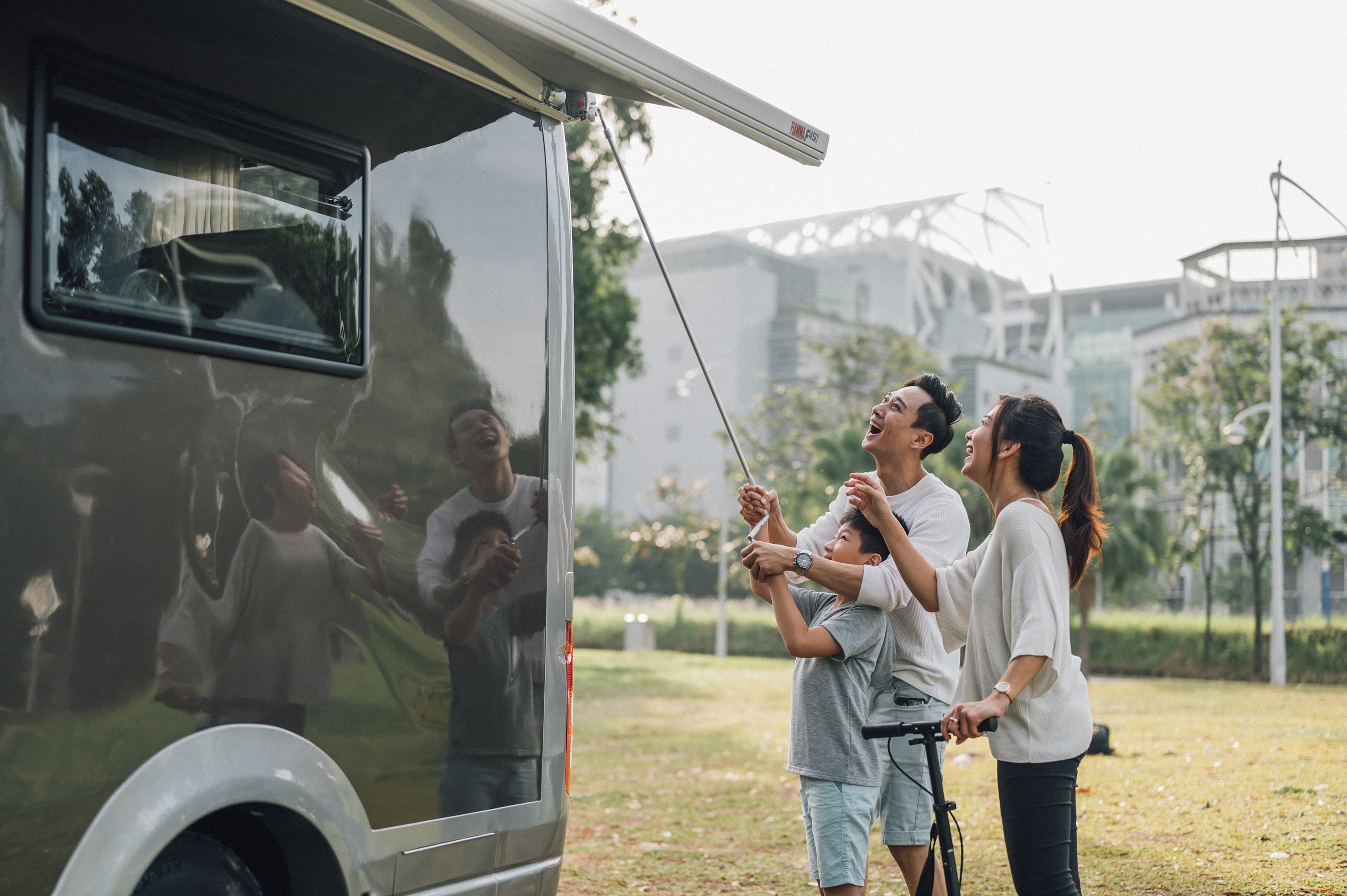 Réparation d'auvent couvert ou non par votre assureur Entretien VR Plus | Spécialiste en entretien unité de camping et VR